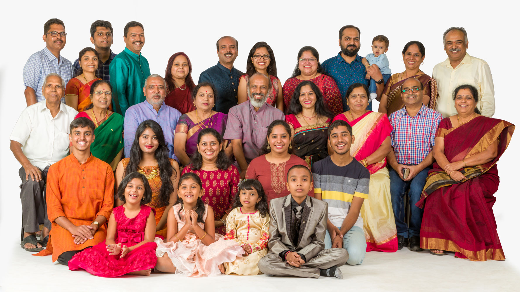 Family Portrait Time - Elite Photography