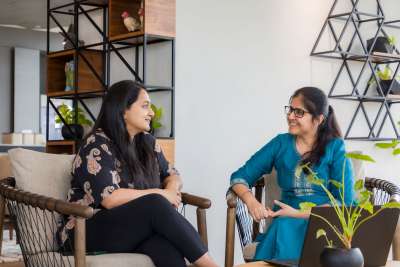Corporate lifestyle photography – What is it &amp; How to plan for it ?