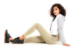 How to Plan an E-commerce Garment Photoshoot: Logistics, Costs &amp; What Actually Moves Sales